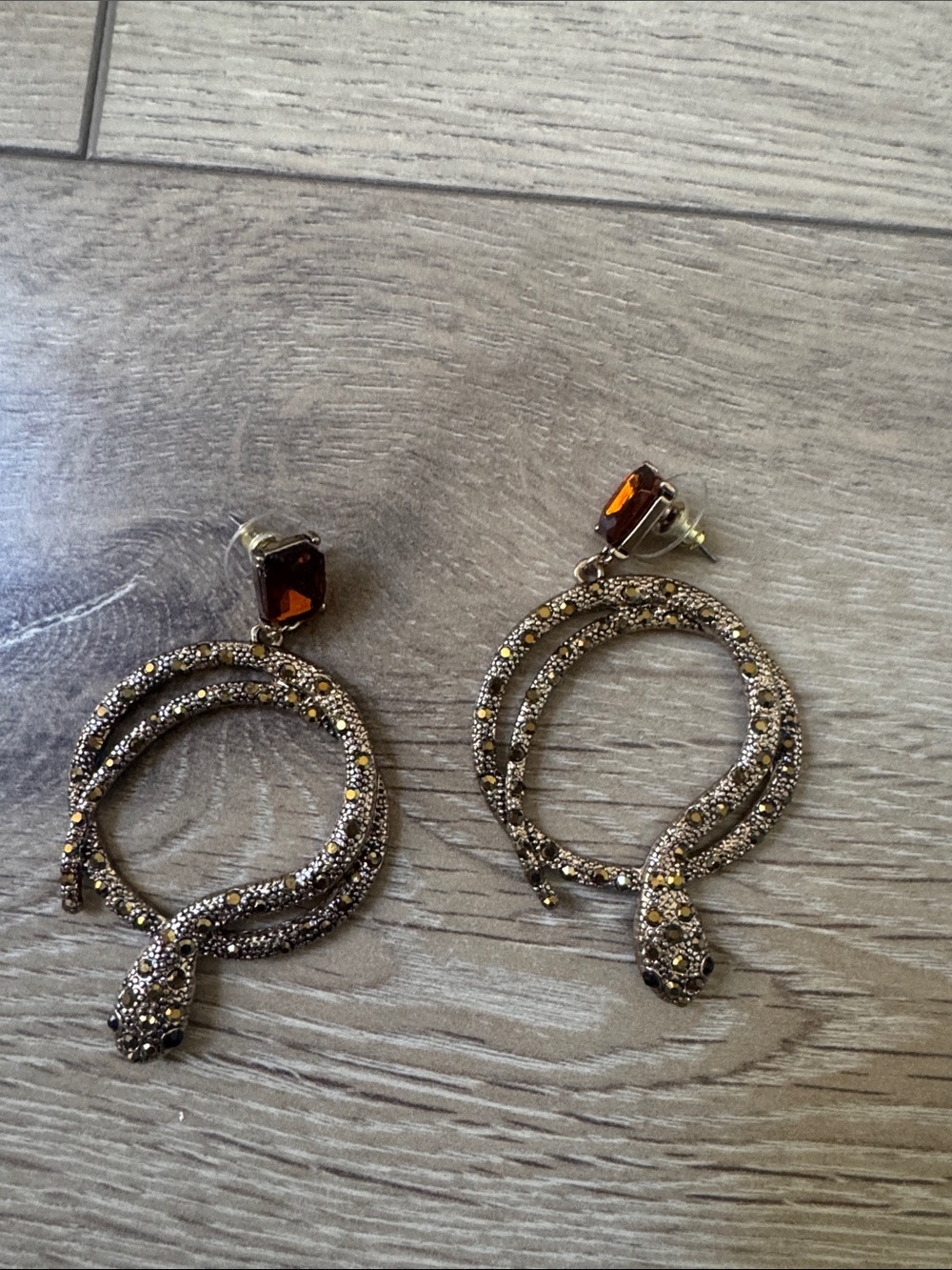 Source Unknown Gold-Tone Snake Hoop Earrings with Amber Stones